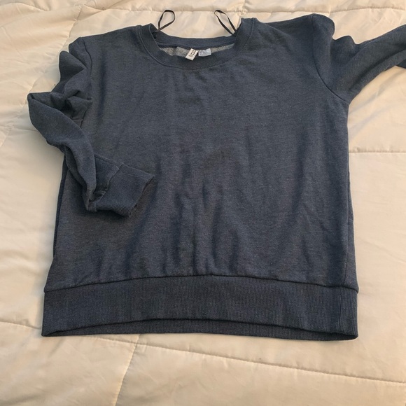 5.00 each really need the space - Picture 9 of 9